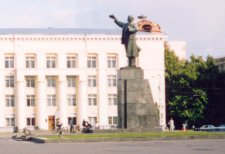 Памятник В.И.Ленину